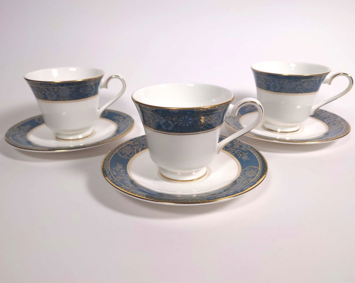 ROYALDOULTON CARLYLE カップ＆ソーサー