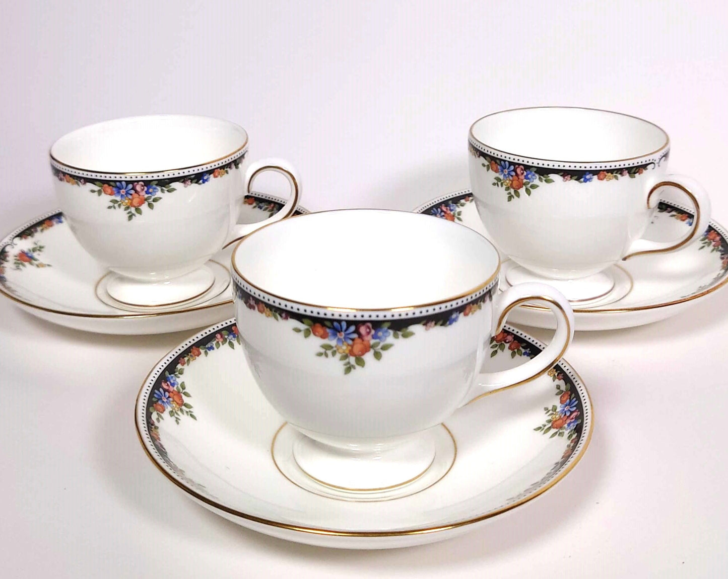 WEDGWOOD OSBORNE Reshaped Cup&Saucer