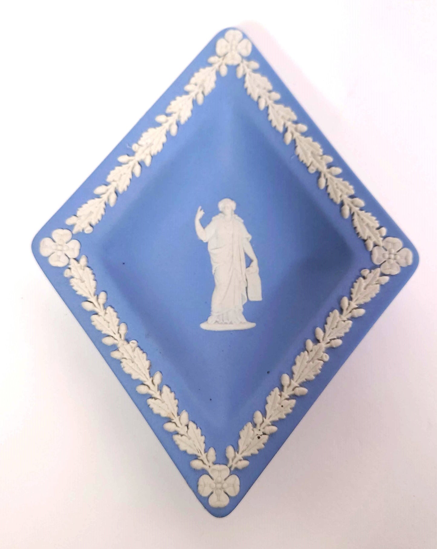 WEDGWOOD JASPERWARE SWEETDISH 【1点限り】