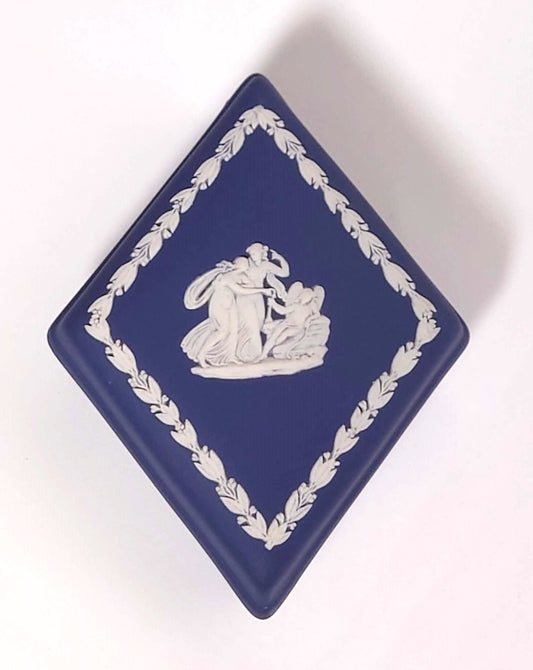 WEDGWOOD JASPERWARE BOX【1点限り】