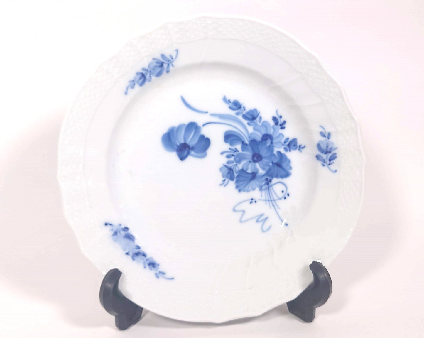 ROYALCOPENHAGEN BLUEFLOWER CURVED プレート