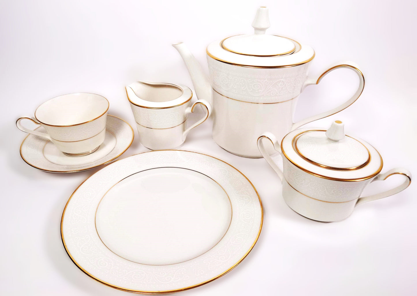 NORITAKE IVORYCHINA TULANE ティーセット 【1点限り】